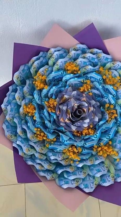 MONEY BOUQUET